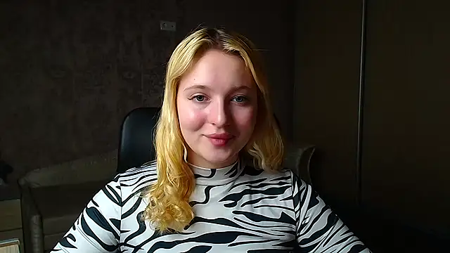 Milka kiss  online show from February 25, 3:21 pm