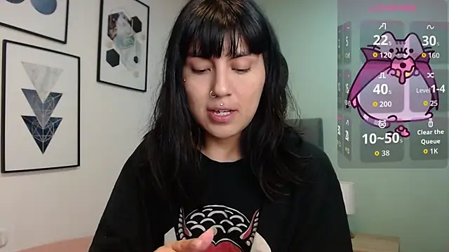 amy adams1 online show from April 2, 4:32 am