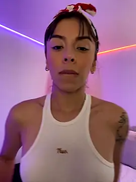 AmmyCollinsW online show from November 10, 8:59 pm