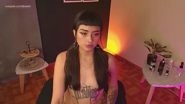 6Briela9  online show from July 6, 8:44 pm