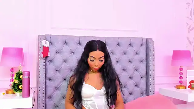 HaileeRoberts online show from November 27, 12:52 pm