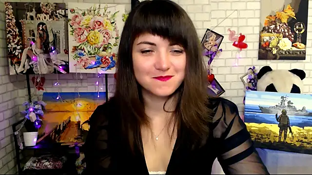 Snapshot of Darina_M_ chatting on October 18, 4:59 am Darina M online show from October 18, 4:59 am