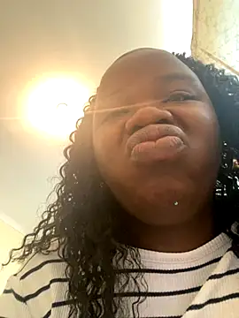 DarkBerry87 online show from November 26, 3:51 am