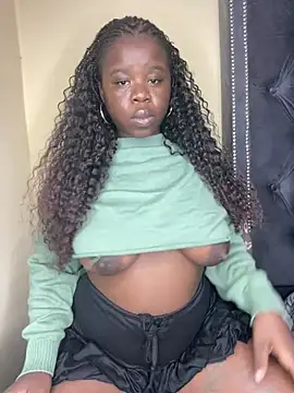 DarkBerry87 online show from April 14, 8:42 pm