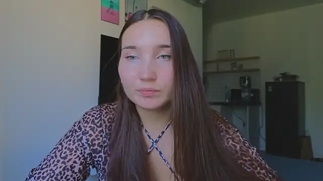 Dani May online show from April 5, 9:52 am