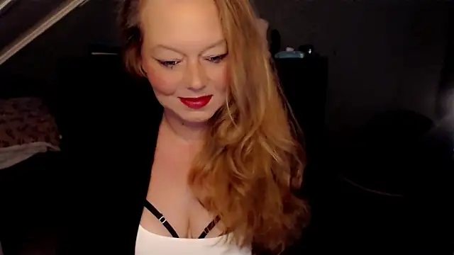 roxanna24 online show from June 7, 6:48 pm