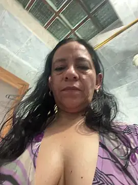 Snapshot of Freya_Artemisa chatting on September 21, 9:02 pm Freya Artemisa online show from September 21, 9:02 pm
