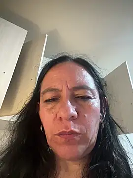 Snapshot of Freya_Artemisa chatting on October 16, 8:22 pm Freya Artemisa online show from October 16, 8:22 pm
