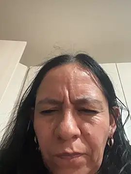 Freya Artemisa online show from November 4, 7:08 pm