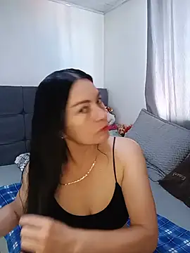 renata hot1 online show from June 16, 7:37 pm