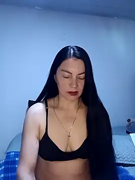 renata hot1 online show from February 4, 10:35 pm