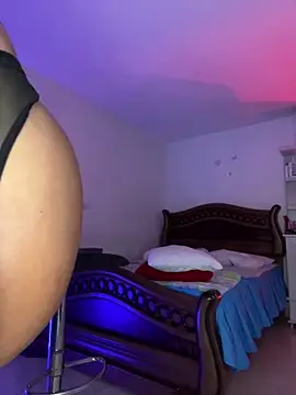 cristina1800 online show from April 12, 7:55 am