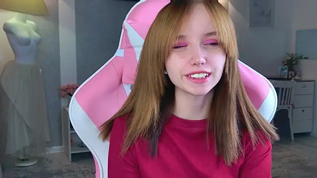 b4by LoL1 online show from November 15, 6:42 pm