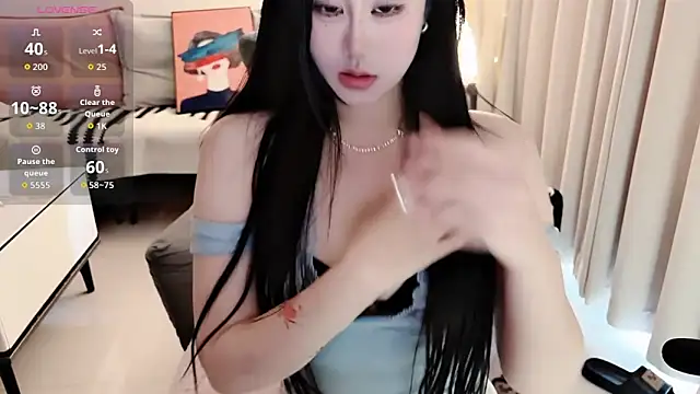 QQ-tutu online show from December 17, 6:28 am