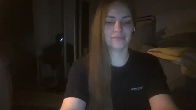 Snapshot of AnnaDiamond1 chatting on October 6, 9:52 pm AnnaDiamond1 online show from October 6, 9:52 pm