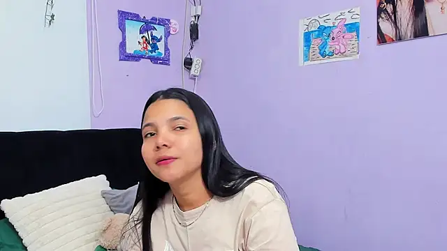 Snapshot of sara_mendez2 chatting on October 20, 12:02 am sara mendez2 online show from October 20, 12:02 am