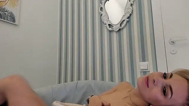 SakuFox online show from October 13, 8:11 pm