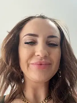 madonnaaaa online show from September 19, 10:47 am