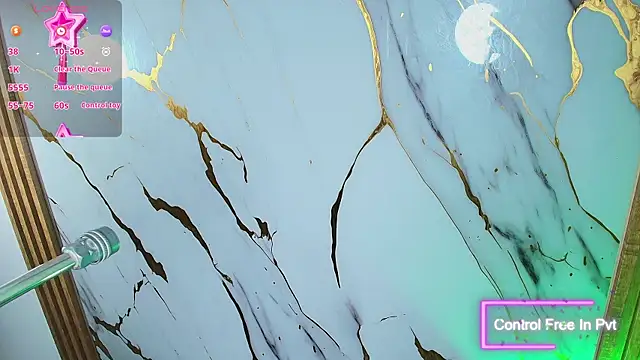 Lizz Tender online show from September 11, 1:00 pm