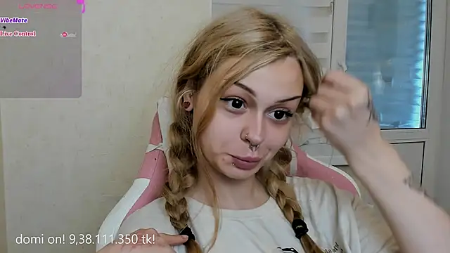 shy melony online show from July 5, 10:10 am