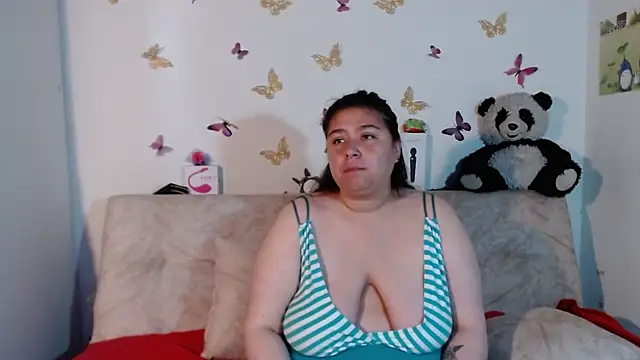 LennaTurnerr online show from July 29, 6:19 pm