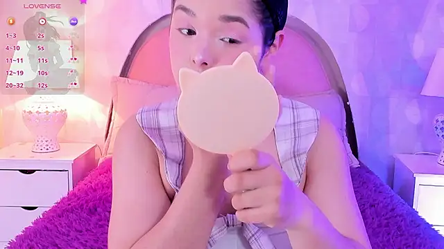 angeline teen online show from March 19, 12:31 pm