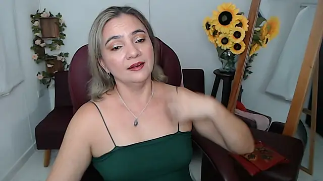 Ghada milf online show from June 1, 11:49 pm