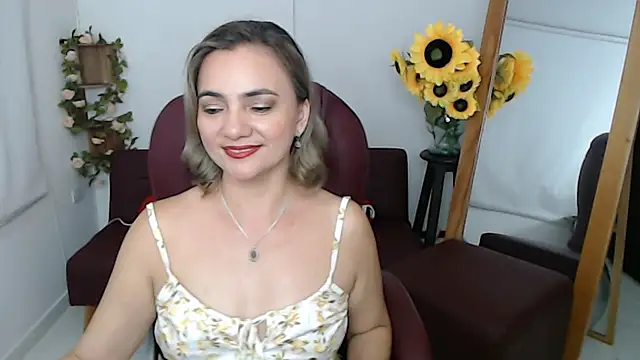 Ghada milf online show from July 14, 10:36 pm