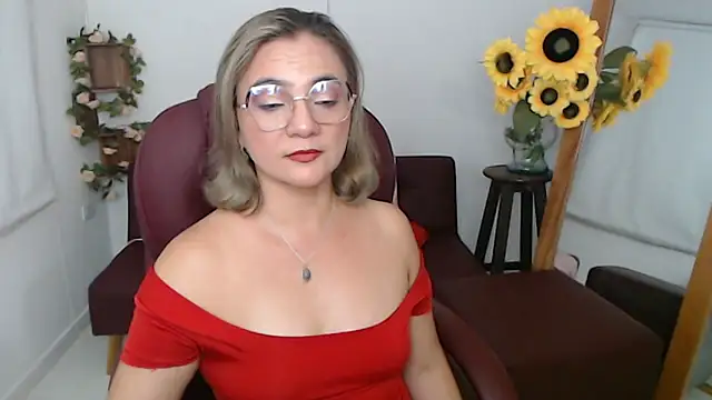 Ghada milf online show from June 12, 11:02 pm