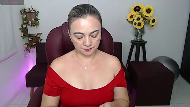 Ghada milf online show from March 28, 8:52 pm