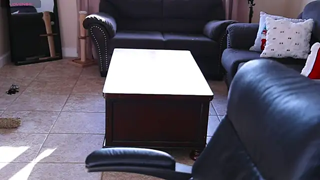 Naughty-Kitty1 online show from June 25, 10:55 pm