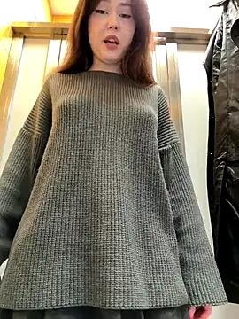 Snapshot of Peachy_Dream chatting on October 9, 6:56 pm Peachy Dream online show from October 9, 6:56 pm