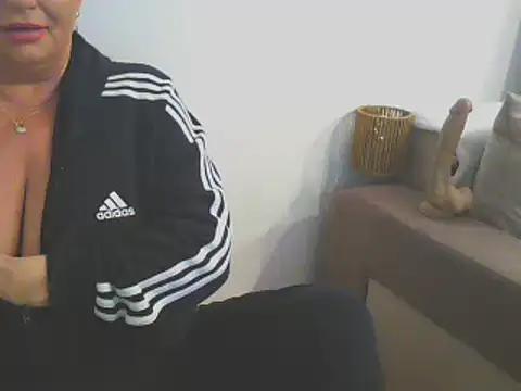 hotsierra4u online show from December 14, 1:28 pm