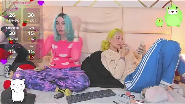 -kisa  online show from October 23, 2:06 am