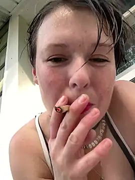 CUMFOREVERY1nTitTiES2 online show from July 1, 9:03 pm