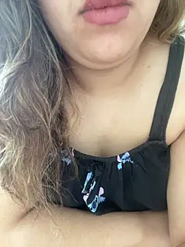 yassminsexy22 online show from April 6, 9:54 am