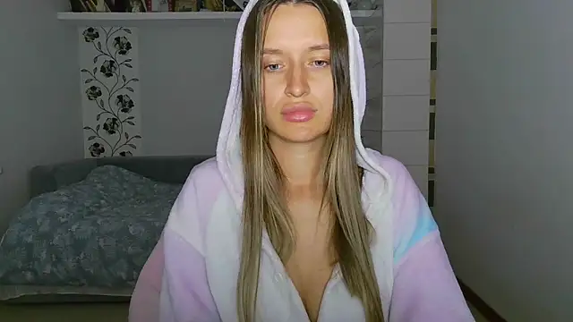 Submissive love online show from November 4, 6:13 pm