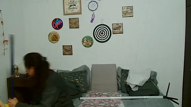 catalinamommyx online show from April 3, 1:58 am