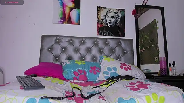 MIAUTENA online show from November 3, 2:04 am