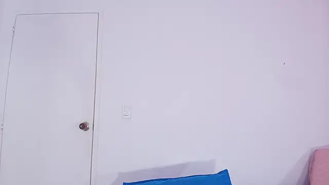 veronica sinner  online show from September 11, 1:55 pm