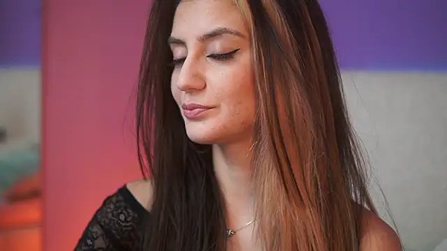 SabrinaHope online show from December 1, 4:05 am