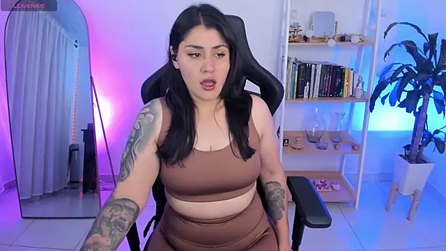 GretaX-X online show from March 26, 4:14 am