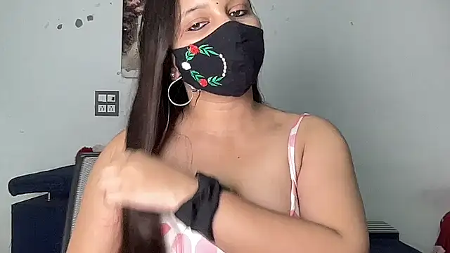 Varnika aarora online show from September 15, 4:21 am