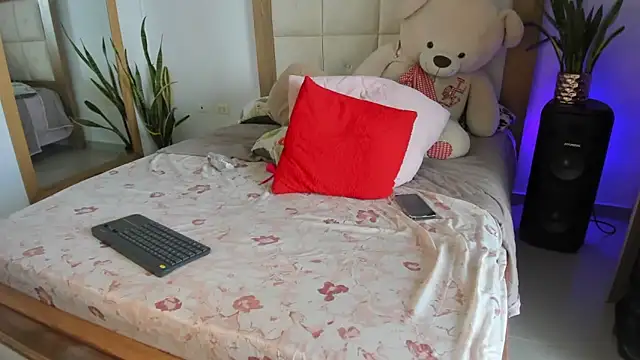 HELLEN SWEET6 online show from October 11, 5:48 pm