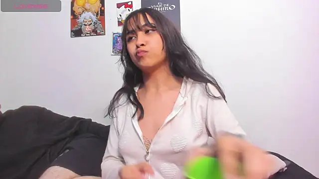 Hot Teens69 online show from October 4, 2:28 am