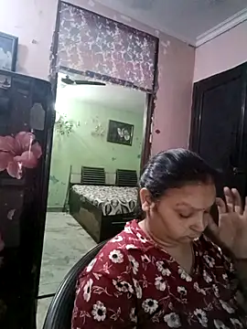 Kavya kapoor online show from March 22, 1:06 pm