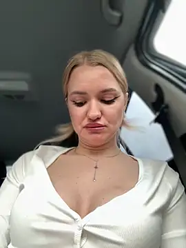 Devill Angel  online show from November 17, 10:38 am