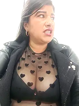 Hannahcandyy online show from April 20, 8:45 pm