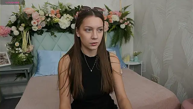 AliceBrayan online show from March 12, 5:04 pm