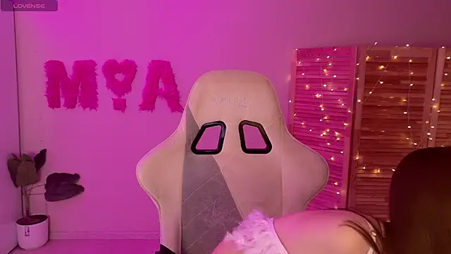 Miss Mia Murr online show from November 23, 9:55 am